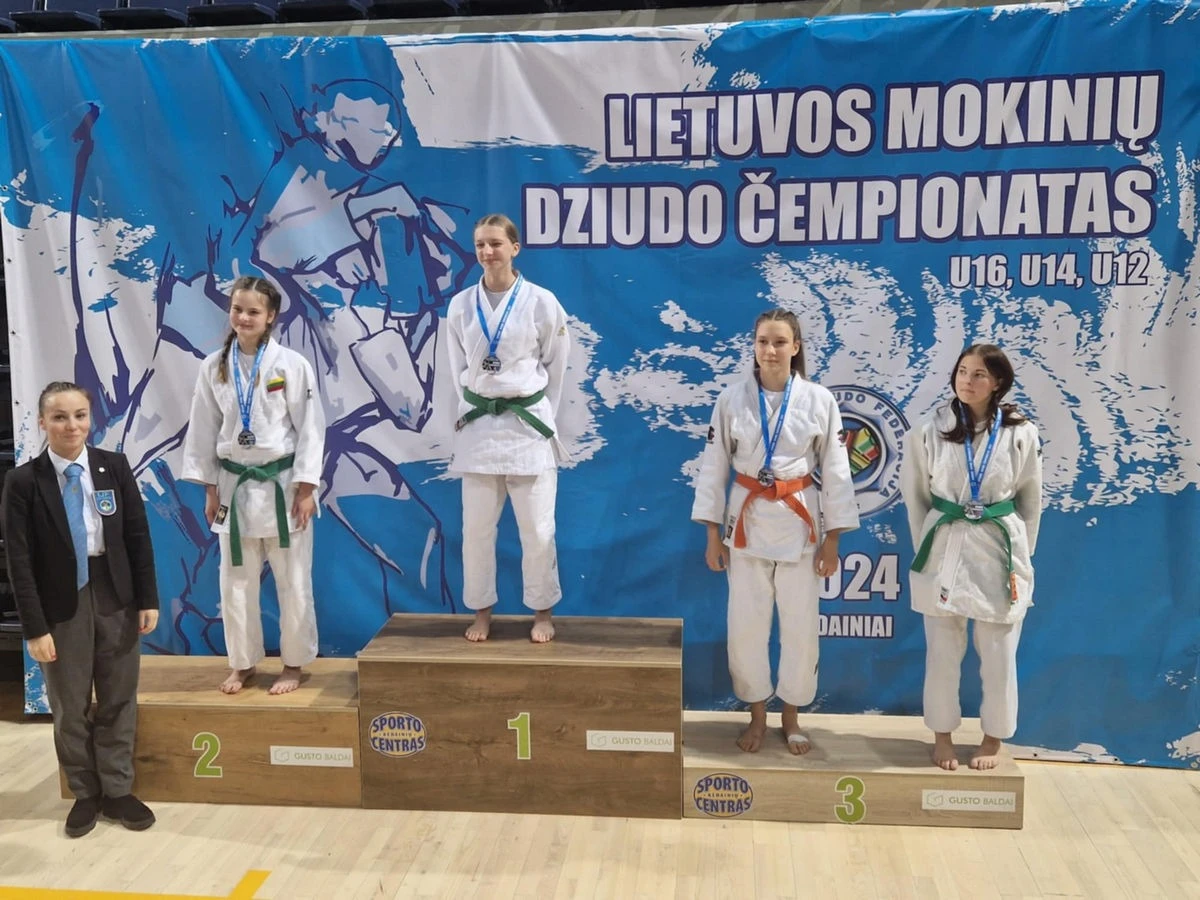 Dziudo merginos2