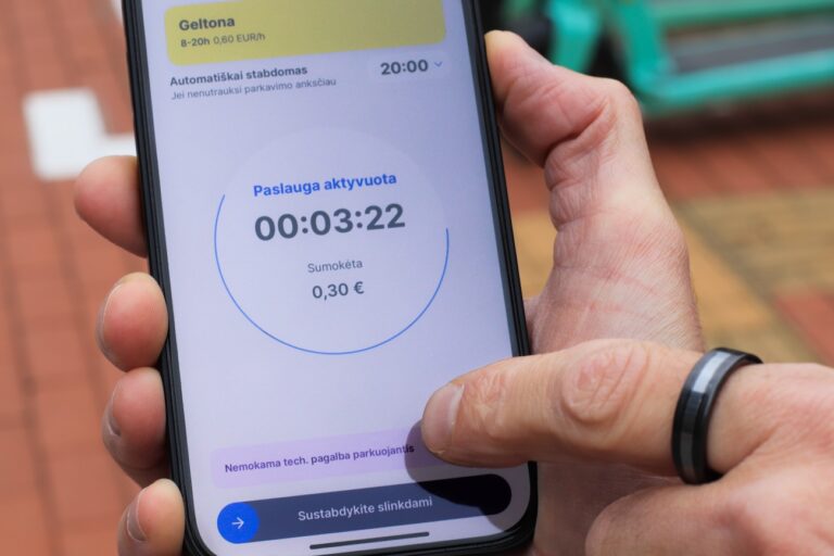 carOne programėlė carOne nuotr.