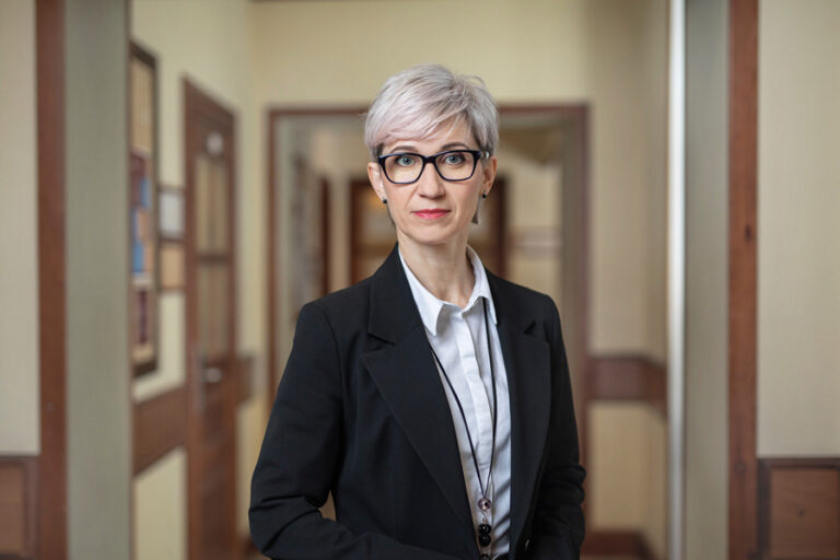 kaip padėti vaikams nepaklysti interneto džiunglėse?