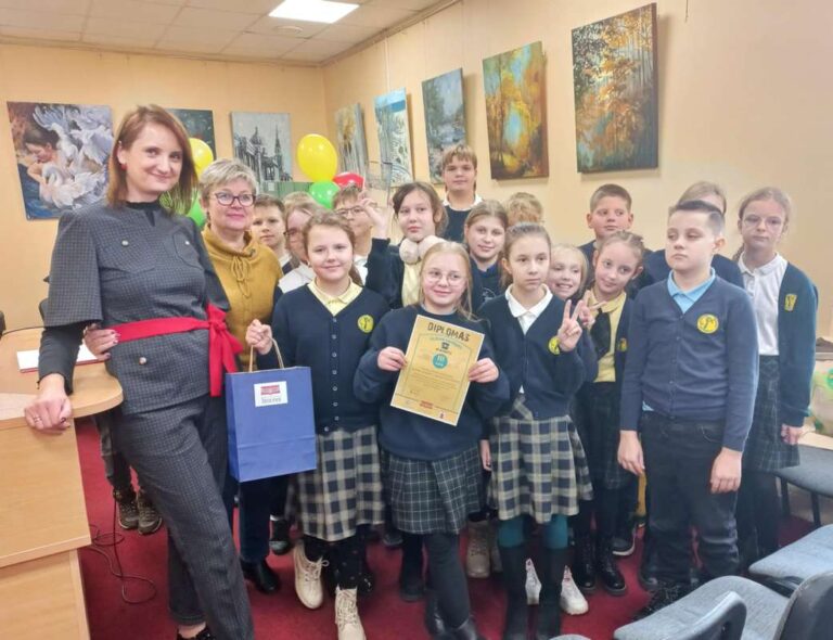 projekto „išlikimo kambarys „skambutis“ uždarymo akordai