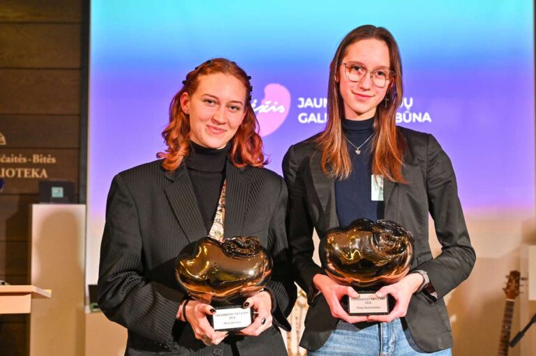 jaunųjų talentų kūryba įvertinta tradicinėje „nevėžio“ tribūnoje