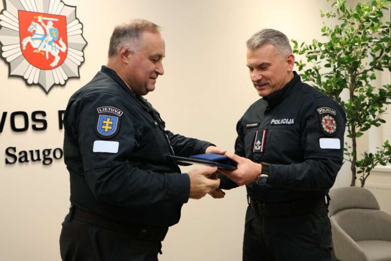 Rimantas Bobinas baigė tarnybą Lietuvos policijoje Gautieji