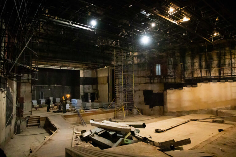 Panevėžio kultūros centre atnaujinama žiūrovinė salė