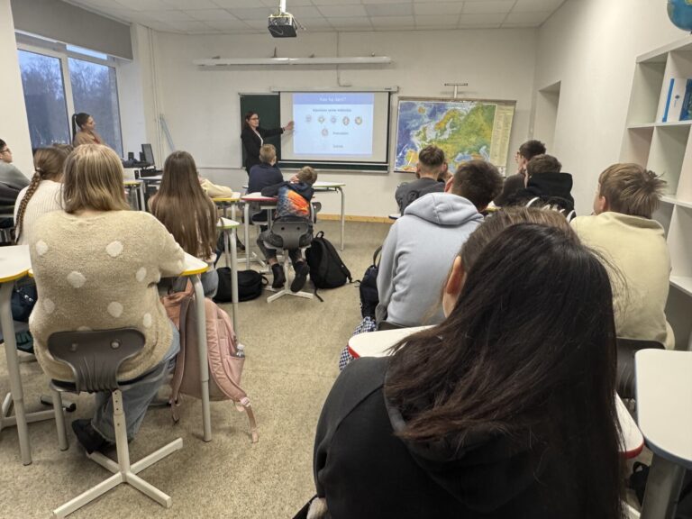 Prokurorė L. Barauskienė: „Tai, kad šiais laikais nepilnamečiai daro daugiau nusikaltimų – mitas.“