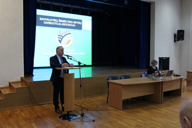 Konferencijos dalyvių siūlomi problemų sprendimų būdai keliaus atsakingoms institucijoms