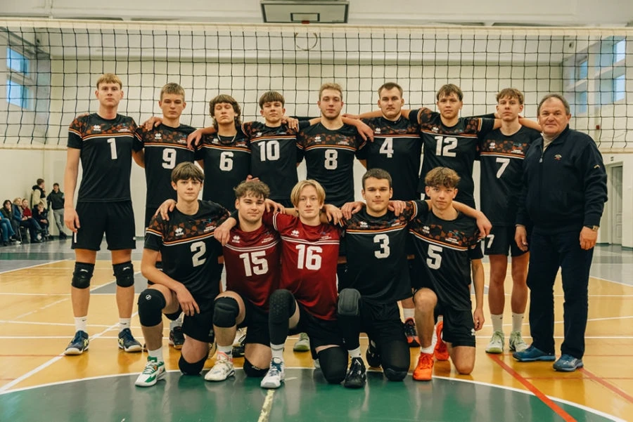 Panevėžio sporto centro tinklininkai sėkmingai varžosi šalies moksleivių čempionate