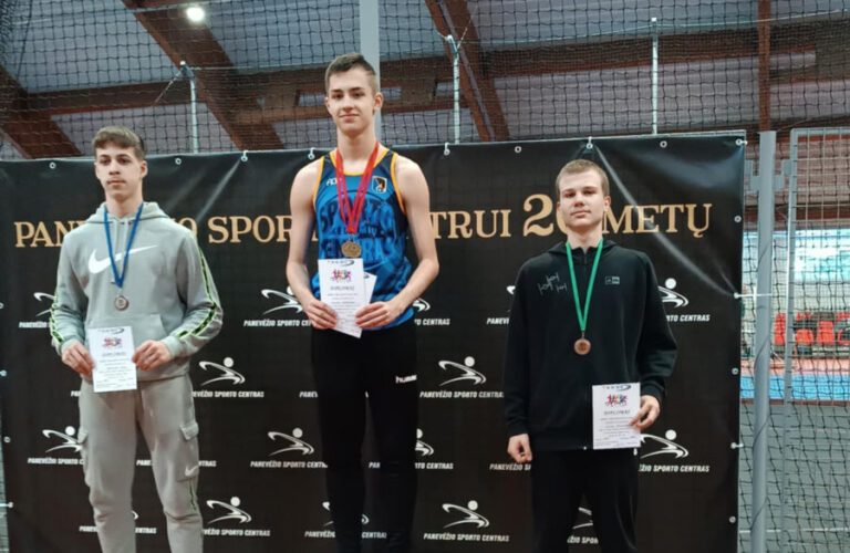 Panevėžio sporto centro lengvaatlečiams – medalių lietus