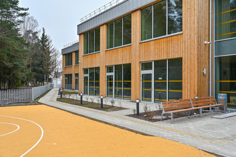 Panevėžyje baigiamas statyti modernus kompleksinių paslaugų centras „Harmonijos miestas“