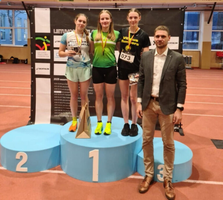 Vilgustė Gustaitytė – absoliuti žiemos akvatlonų taurės II etapo nugalėtoja moterų grupėje