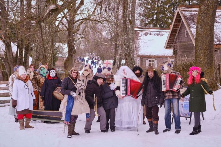 Kleboniškių kaimo buities muziejuje šėls Užgavėnės