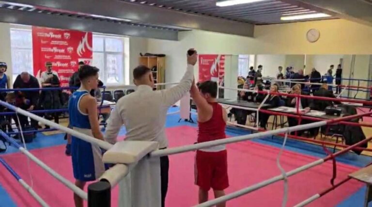 Bokso turnyre iškovoti 2 aukso ir 1 bronzos medalis