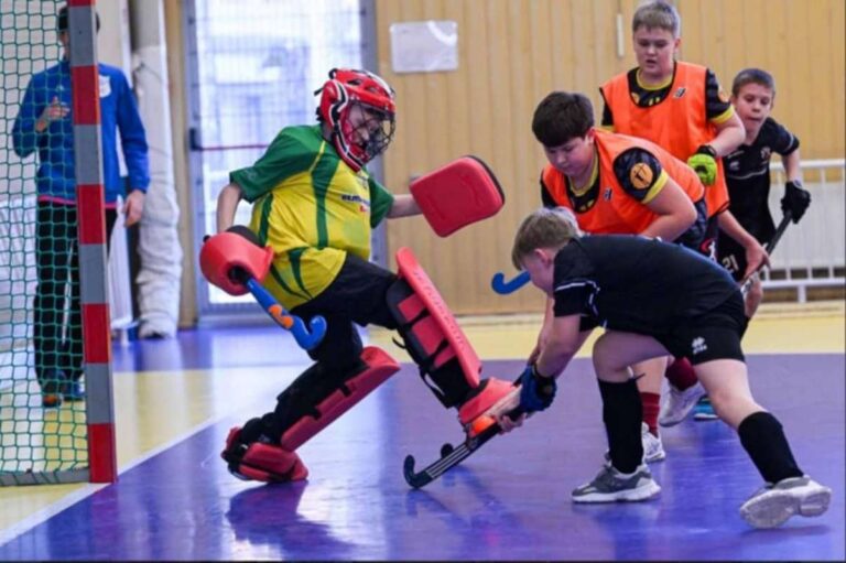 Panevėžio sporto centro žolės riedulininkai varžėsi finale