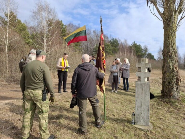 Mitkų kaime prisiminti įvykiai, vykę prieš 80 metų