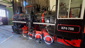 Panevėžyje atidaryta senojo garvežio ekspozicija