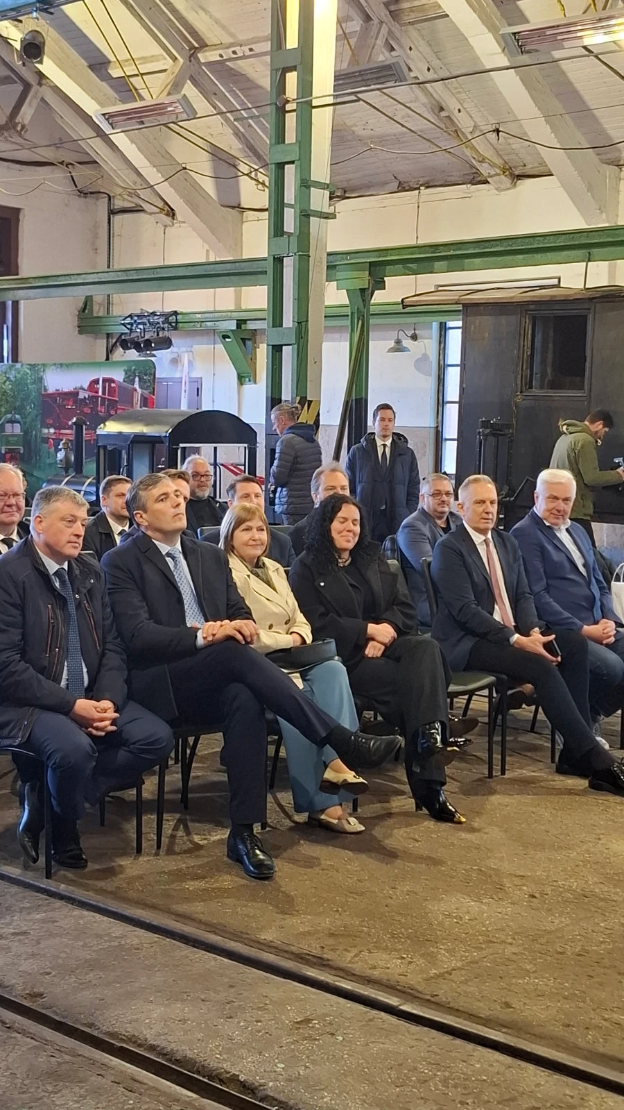 Panevėžyje atidaryta senojo garvežio ekspozicija