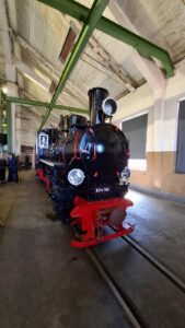 Panevėžyje atidaryta senojo garvežio ekspozicija