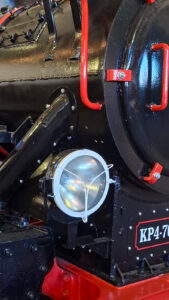 Panevėžyje atidaryta senojo garvežio ekspozicija