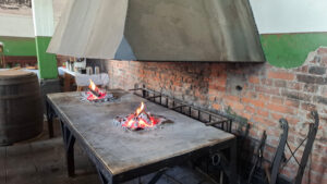 Panevėžyje atidaryta senojo garvežio ekspozicija