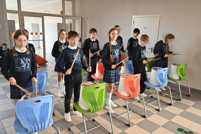 Panevėžio „Vilties“ progimnazijai – 80 metų: bendrystės, ugdymo ir istorijos šventė