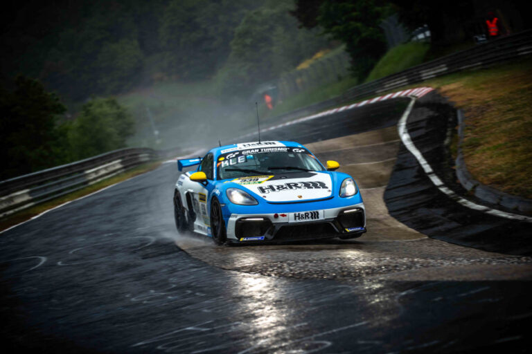 Lietuviai Nurburgringe: per audrą įr tamsą į sėkmingą finišą