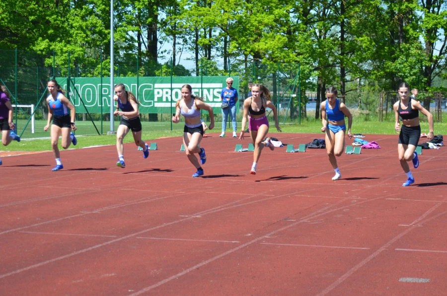 Panevėžio sporto centro lengvaatlečiams – sėkmingos varžybos