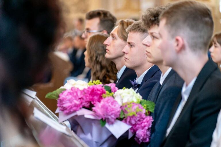 Panevėžyje mokyklą baigia 928 abiturientai