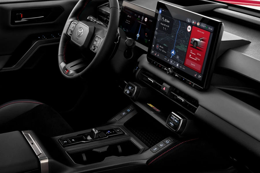„Toyota“ pristato naujos kartos „RAV4“-paninfo.lt „Toyota“ pristato naujos kartos „RAV4“