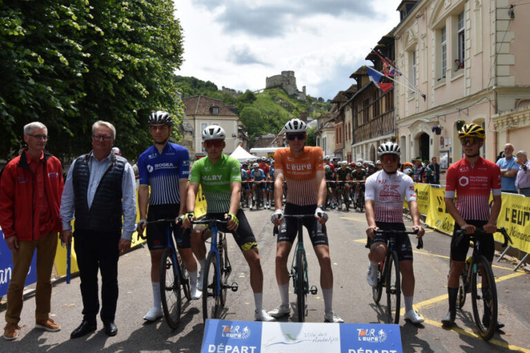 Dviratininkai dalyvavo tarptautinėse varžybose