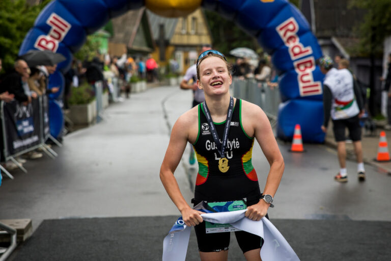 Vilgustė Gustaitytė pagerino olimpinės distancijos rekordą