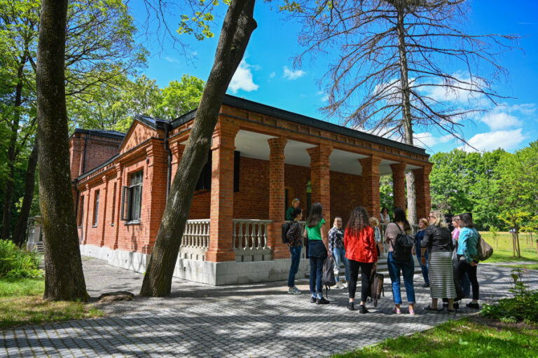 Šią vasarą – į Panevėžį: kultūra, ekskursijos ir pasivaikščiojimai su vietiniais