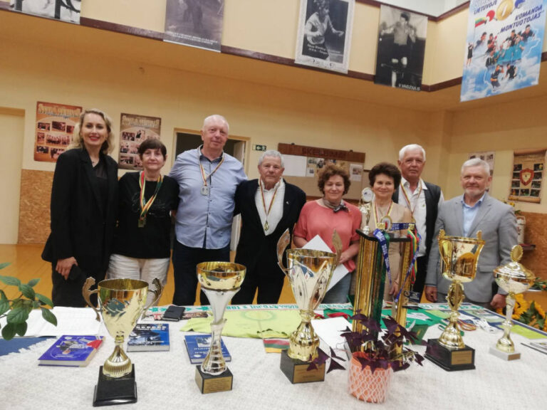 Pagerbti Pasaulio lietuvių sporto žaidynėse dalyvavę panevėžiečiai stalo teniso žaidėjai