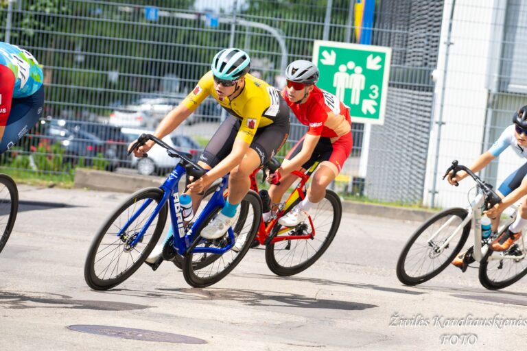 Savaitgalį – sėkmingas startas Panevėžio sporto centro dviratininkams