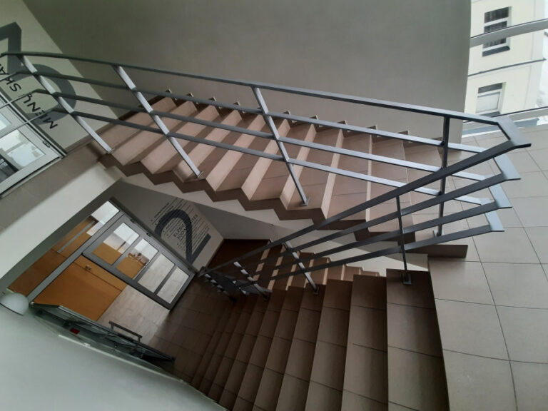 Bitės biblioteka taps prieinamesnė turintiems judėjimo negalią