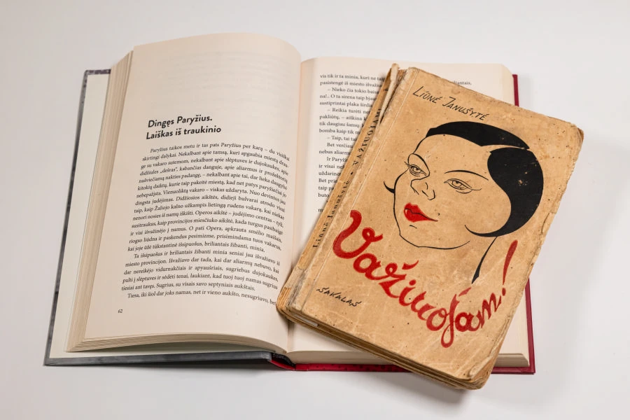 Bibliotekoje – bohemos liūtė Liūnė Janušytė