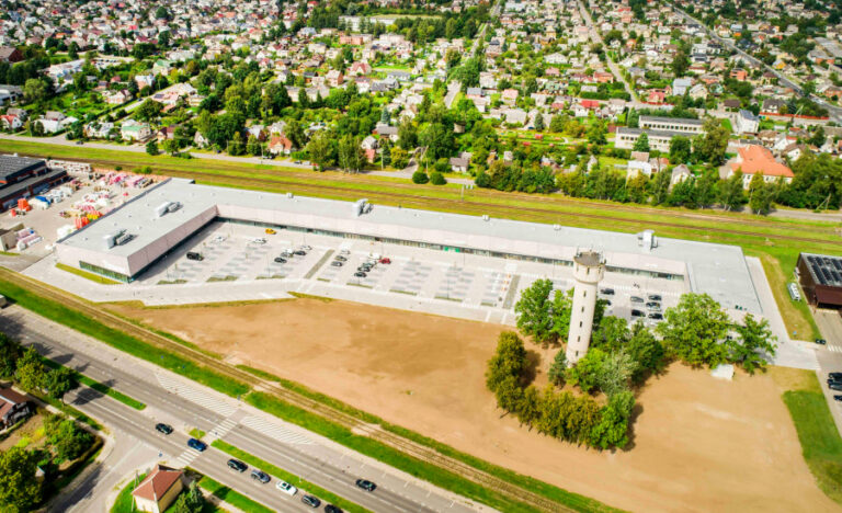 Panevėžyje penktadienį atidaromas prekybos parkas „TOWER“