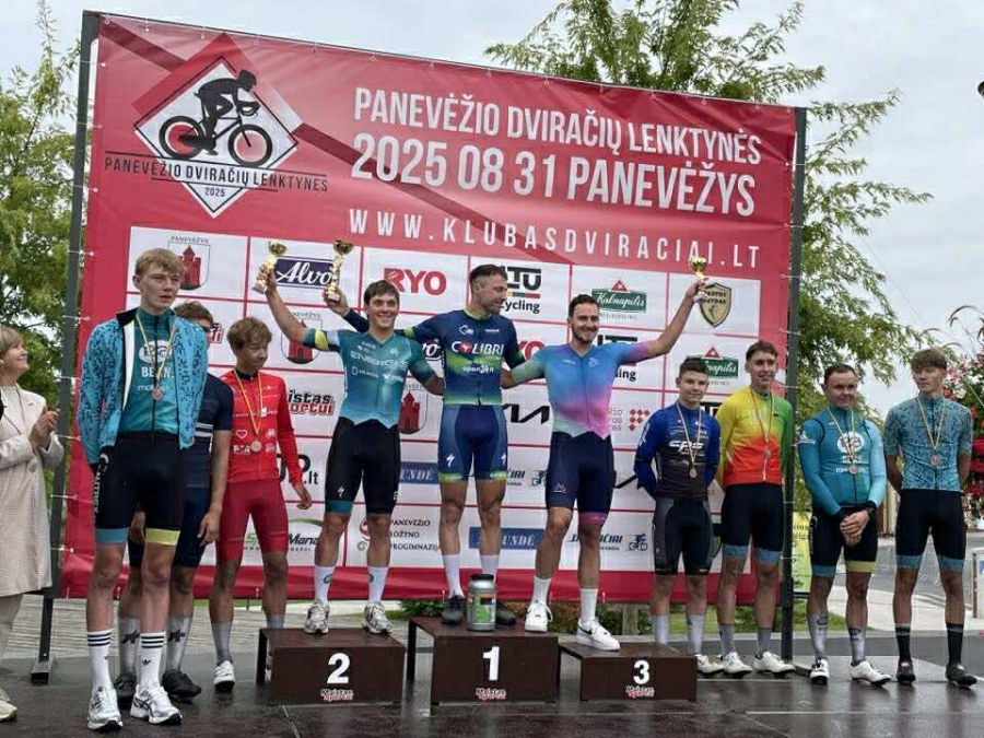 Panevėžio sporto centro dviratininkai sėkmingai užbaigė vasaros sezoną