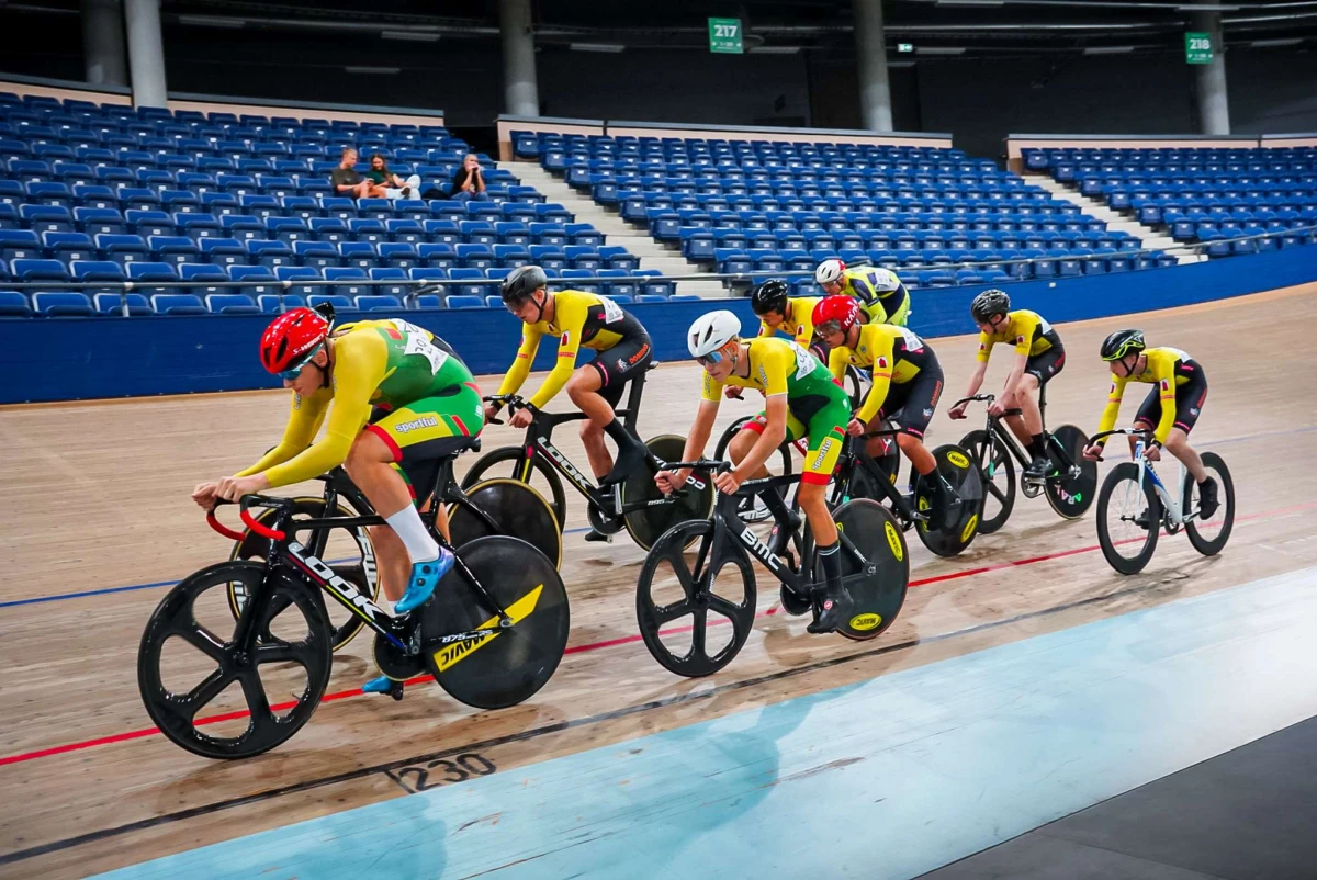 Panevėžio sporto centro dviratininkai suspindo Lietuvos treko čempionate – iškovoti net 25 medaliai