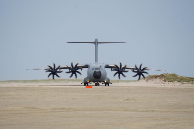 Žemame aukštyje skraidys Belgijos oro pajėgų transporto lėktuvai