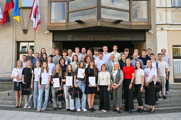 Pagerbti tarptautinėse varžybose pasižymėję Panevėžio sporto centro sportininkai