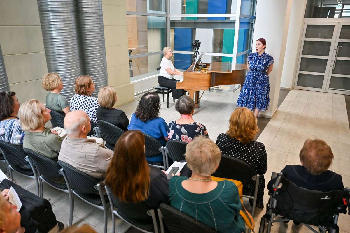 Panevėžyje paminėtos Eugenijaus Urbono 90-osios gimimo metinės