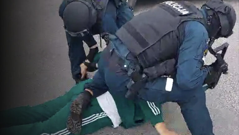 Išaiškinta ir sulaikyta asmenų grupė, organizavusi ir planavusi įvykdyti keturis teroro aktus turinčius hibridinių tikslų