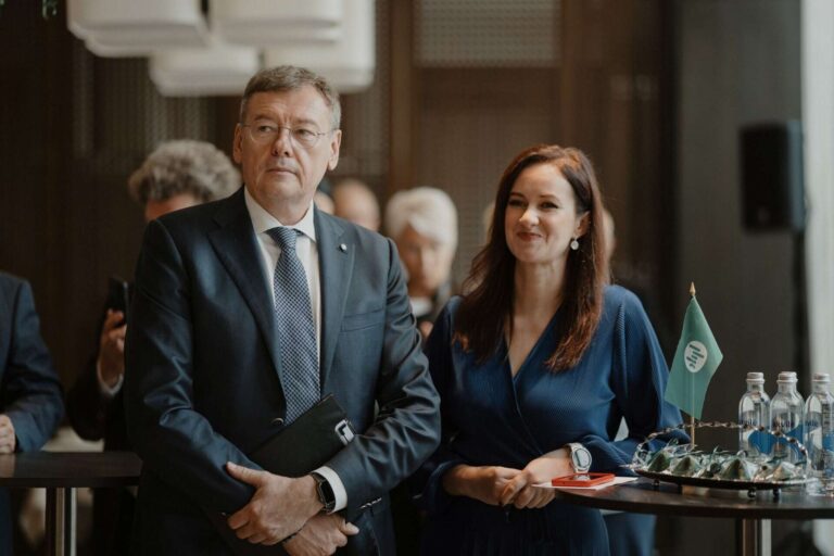 „Verslas jautėsi kalbantis į uždaras duris, išnaudokime progą pradėti naują pokalbį“ – LPK paskirtajai Premjerei pristatė 5 strategines kryptis