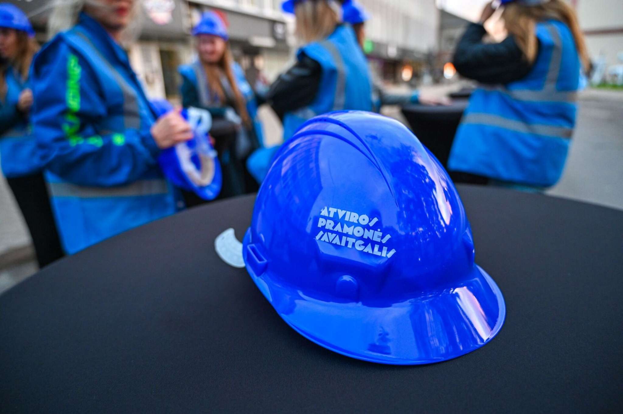 Paskutinį rugsėjo savaitgalį Panevėžyje – nuo žygio po pramonės rajoną iki „Tekančių kūnų“ parodos vandens rezervuare