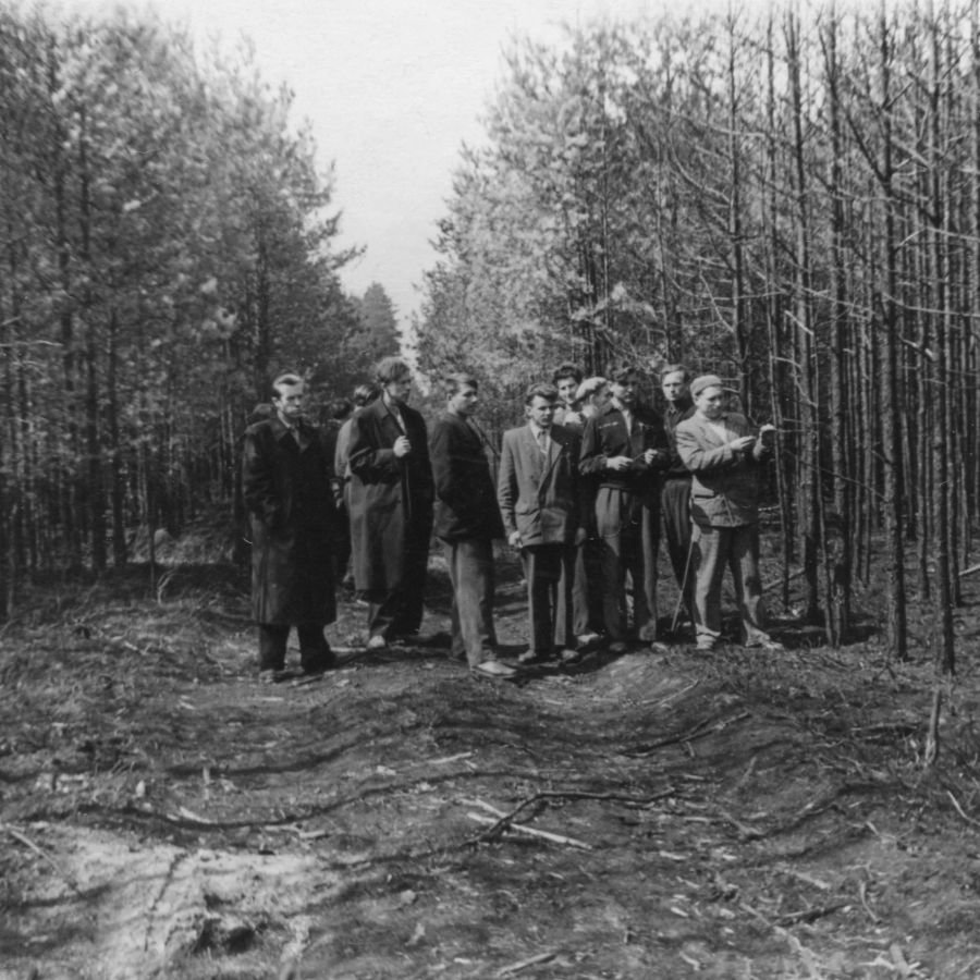Miškininkystė – iš kartos į kartą: pokalbis su tėčiu ir dukra-paninfo.lt Miškininkystė – iš kartos į kartą: pokalbis su tėčiu ir dukra