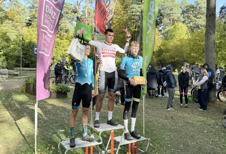Tarptautinė sėkmė Latvijoje: Ignas Kertenis iškovojo bronzą ciklokroso varžybose