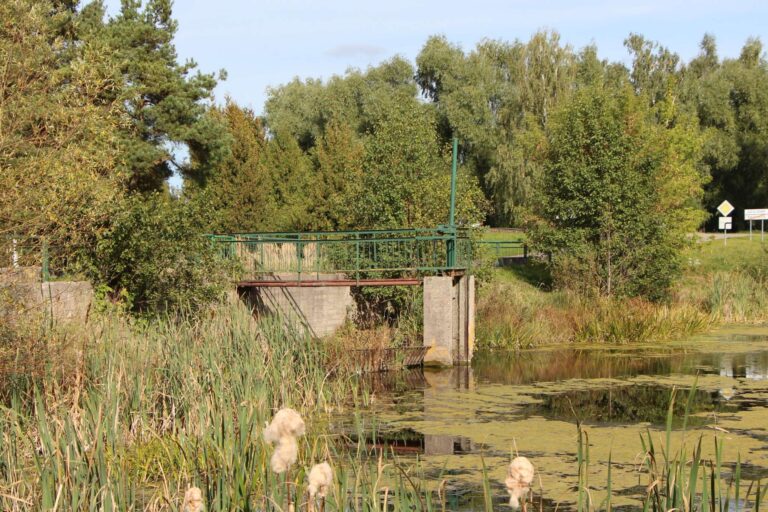 Prasideda Paįstrio tvenkinio užtvankos rekonstrukcija – pasirašyta rangos sutartis