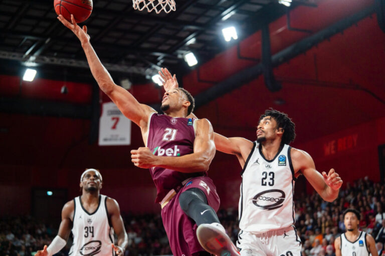 Prancūzijoje nusileista Breso Burgo klubui