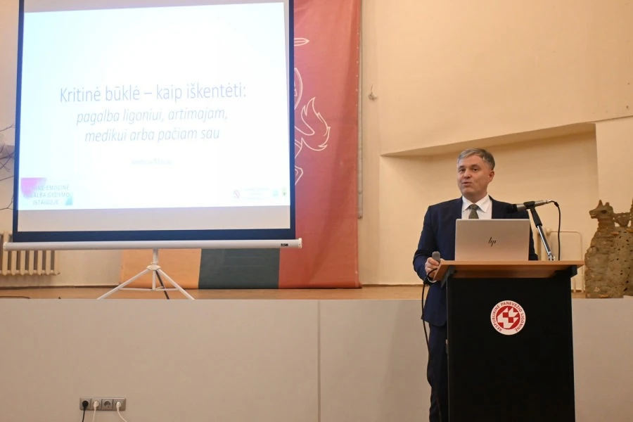 Konferencija apie jautriausius medicinos darbo aspektus: dvasinę ir emocinę pagalbą