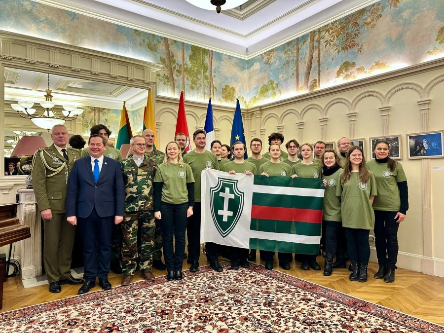 Šaulių priesaika ambasadoje Paryžiuje