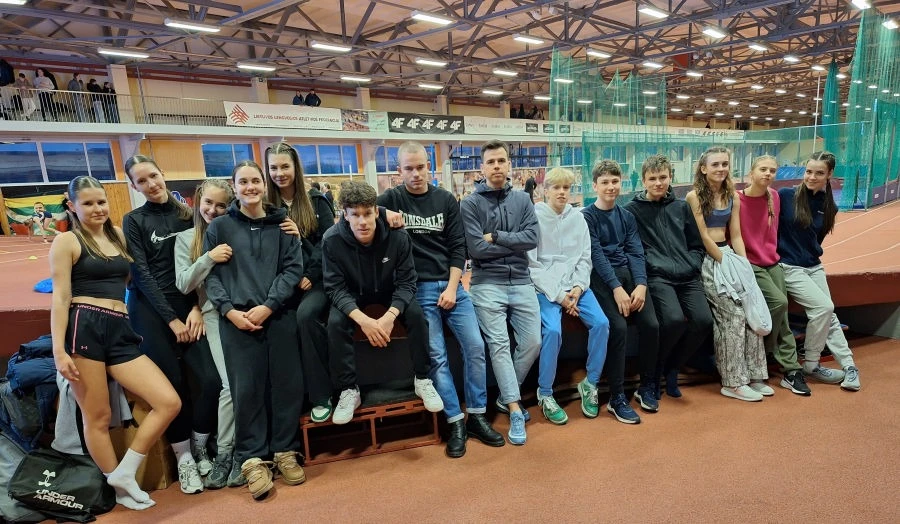 Panevėžio sporto centro lengvaatlečiai sužibėjo varžybose „Visu greičiu pirmyn!“